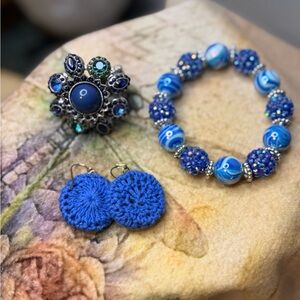 Vibrant Blue Jewelry Set